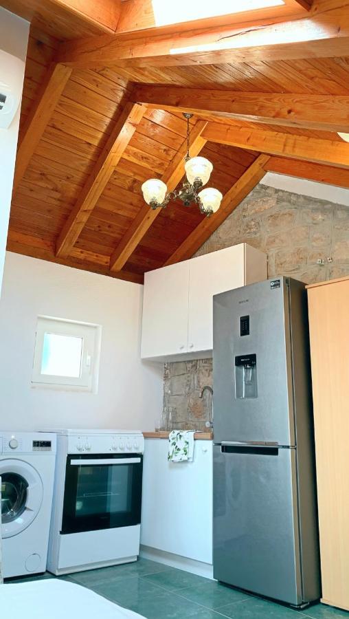 Laura Studio Apartman Mlini Exterior foto